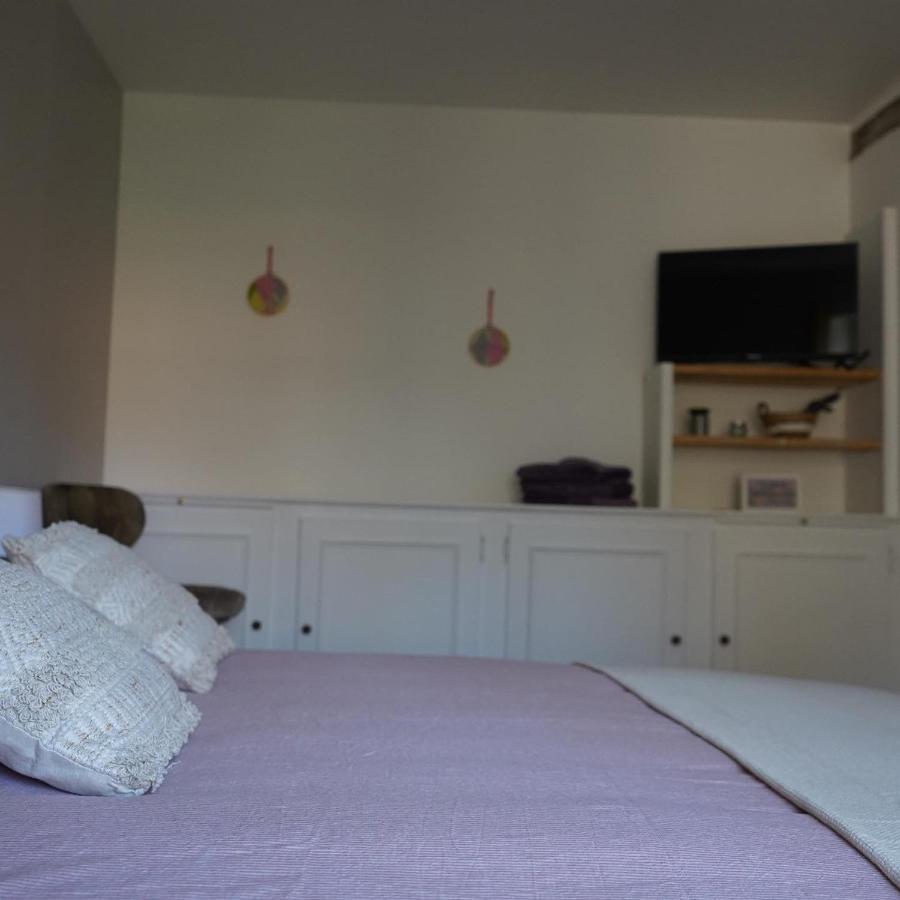 Un Dimanche Chez Julie Chambre Celestine Parthenay Exterior foto