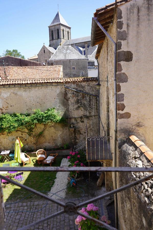 Un Dimanche Chez Julie Chambre Celestine Parthenay Exterior foto