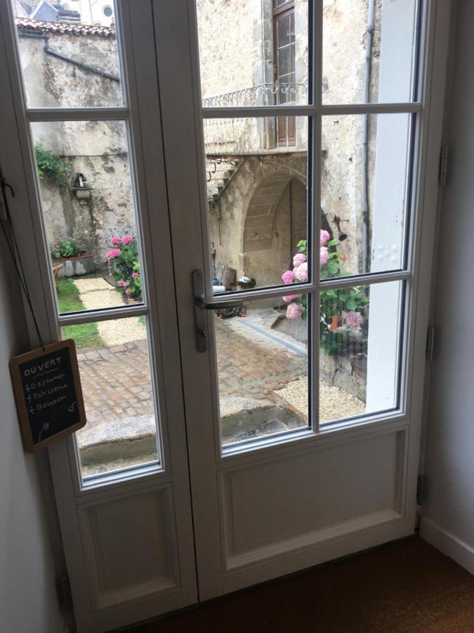 Un Dimanche Chez Julie Chambre Celestine Parthenay Exterior foto