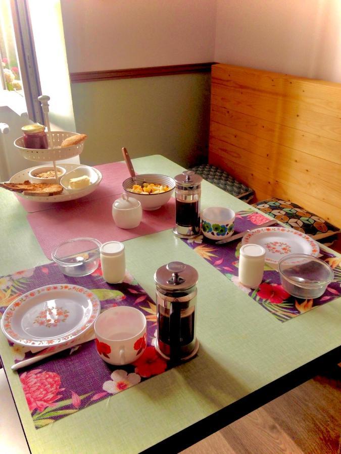 Un Dimanche Chez Julie Chambre Celestine Parthenay Exterior foto